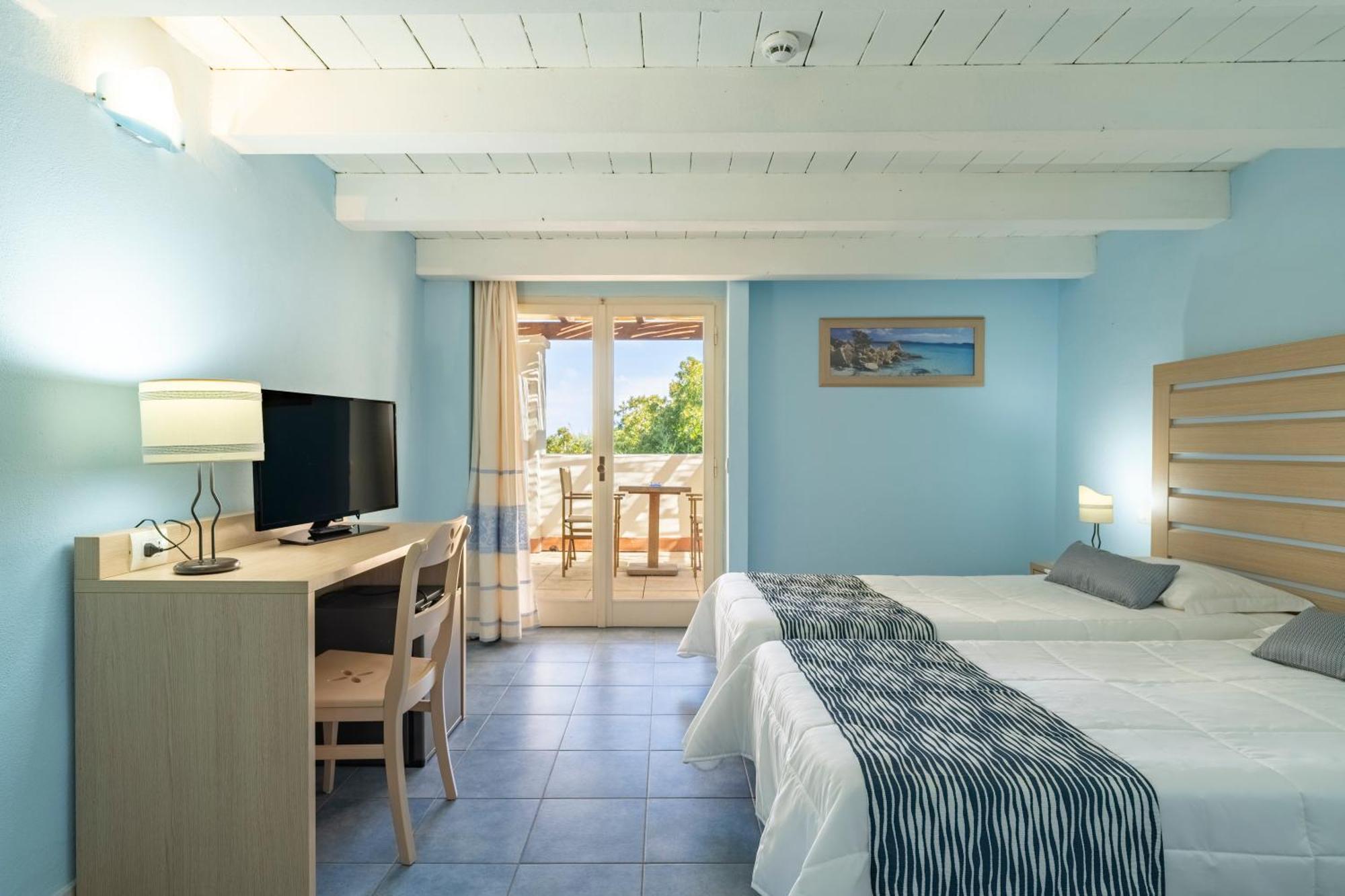 Cala Della Torre Resort La Caletta