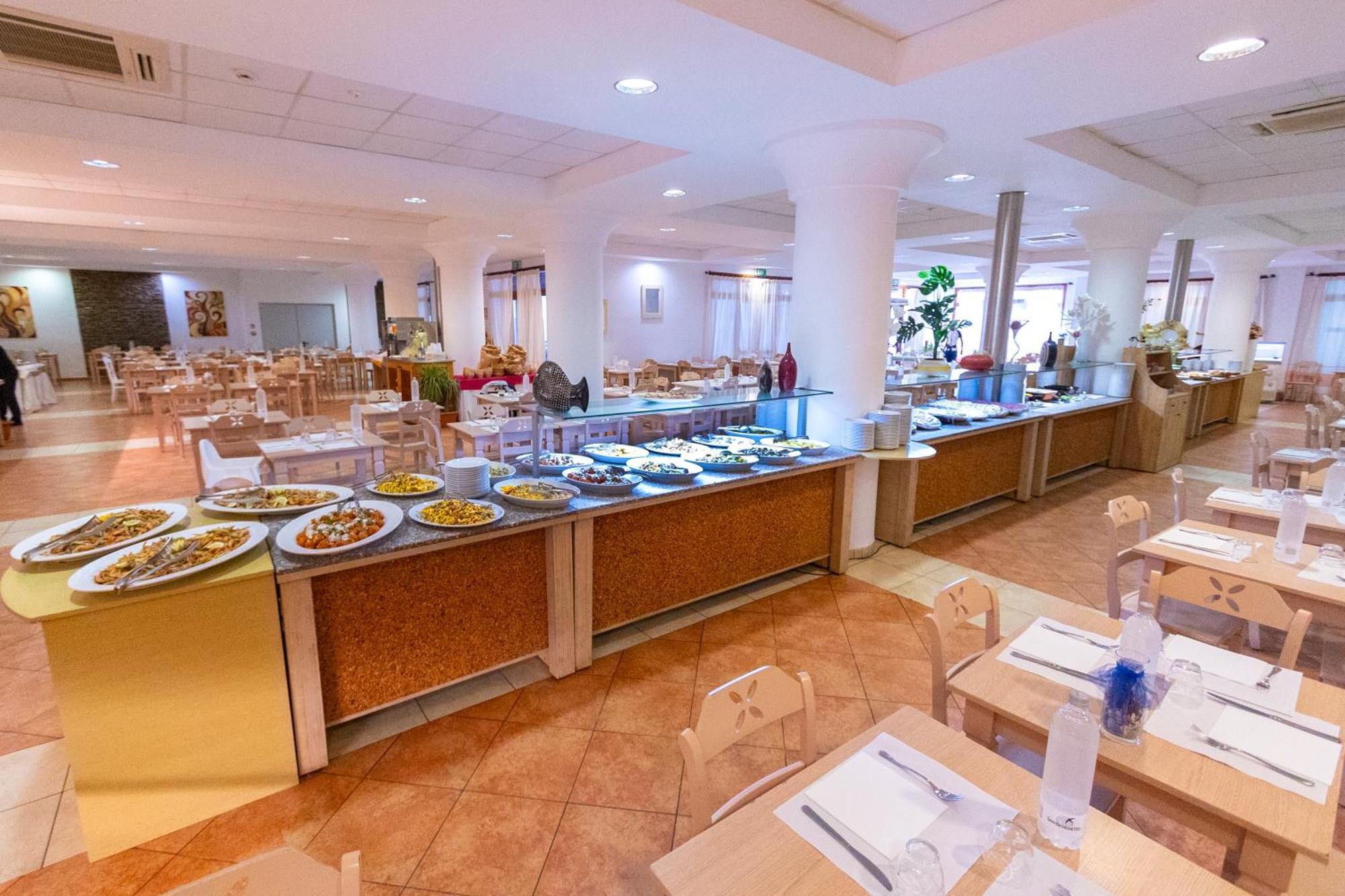 Cala Della Torre Resort 4*